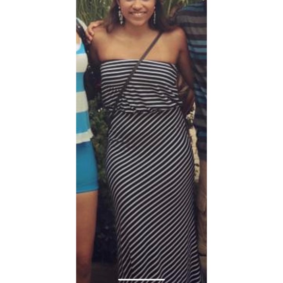 Black and white stripped maxi - Picture 2 of 2